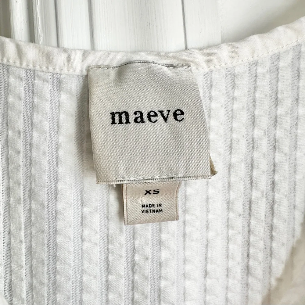 Anthro Maeve Puff Sleeve Sweetheart Top